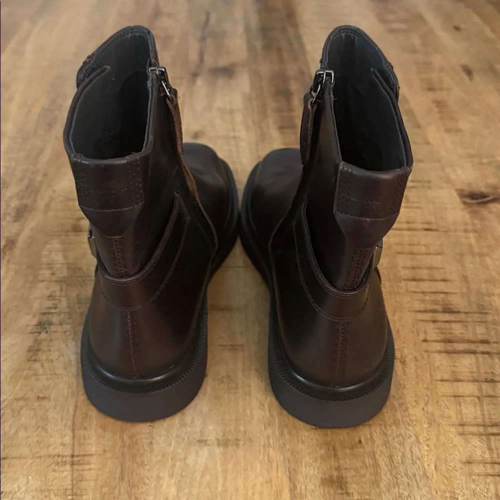 Franco Sarto classic dark